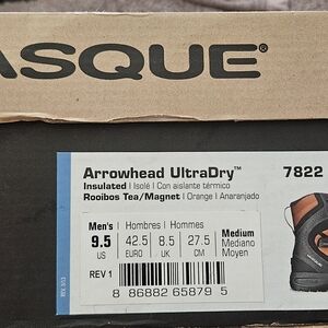 Vasque Arrowhead UltraDry Boots - Orange and Black